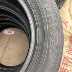 タイヤ4本215/60R16 (95H)21製造年DUNLOP の画像