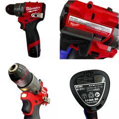 SG00001 訳アリ品 Milwaukee ミルウォーキー 未使用 インパクトドライバー、ドリルドライバー、バッテリー、充電器付き M12FPP2A2-632  レッド　ブラック [1000027753940]の画像