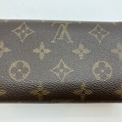 ルイヴィトン LV モノグラム 二つ折り コンパクト ジップ財布 折り財布 メンズ レディース フランス製の画像