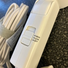 2509-113 良品計画 トラベル用ヘアドライヤMB-1002 動作確認済み ケース取説付き キズ汚れ有りの画像