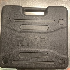 RYOBI 充電式ドリルドライバー BD-122 ケース付き（バッテリー2個・充電器付）の画像