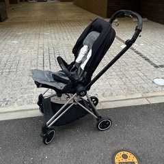 ベビーカー Cybex