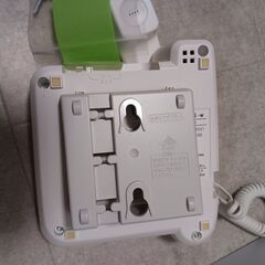 子機つき電話機 縦壁オプション付きの画像
