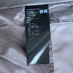 UNIQLO シームレスダウンパーカーの画像