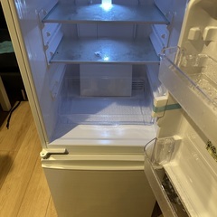 【美品・動作良好】SHARP 冷蔵庫 SJ-D14F-W 137L 2ドア ホワイトの画像