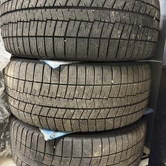 早いもの勝ち】18インチスタッドレス