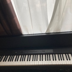 電子ピアノ