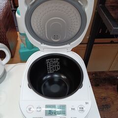 TOSHIBA　IH炊飯器　5合　RC-10HR　2022年製　■近隣配送無料 買取GO‼　栄和店の画像