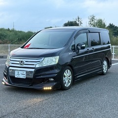 ホンダ ステップワゴン スパーダＺ　無限エアロ　サブウーファー　ナビ、TV フリップダウンモニターの画像