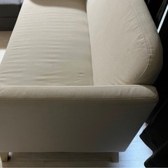 IKEAソファーの画像