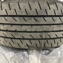【早い者勝ち】バリ溝夏タイヤの画像
