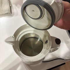 タイガー電気ケトルの画像