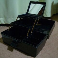 中古のメイクボックスですの画像
