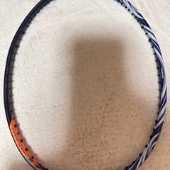 バドミントンラケットの画像