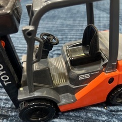 トミカ フォークリフトの画像