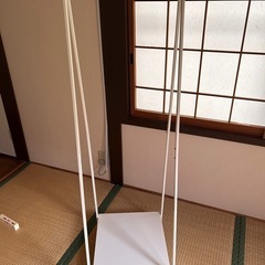 ハンガーラックの画像