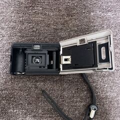 コニカ コンパクトフィルムカメラ BIG MINI BM-201 Konica カメラの画像