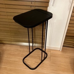 【差し上げます】　ゴミ箱　黒1つ　の画像