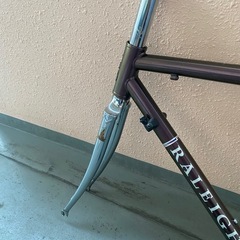 RALEIGH ロードバイクフレーム パープルフォーク付き RALEIGH ロードバイクフレーム パープルフォーク付き RALEIGH