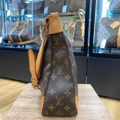 LOUIS VUITTONブローニュ30 M51265)のショルダーバッグが買取入荷しました！の画像