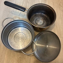 鍋（蒸し器付き）の画像