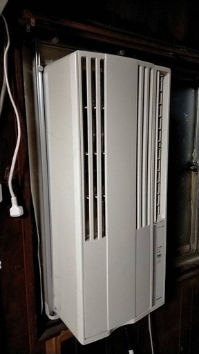 ルームエアコン2019年製