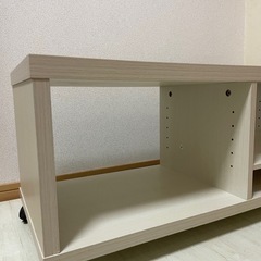 テレビボード&キャスターストップの画像