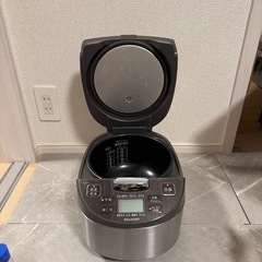 SHARP製炊飯器KS-S10J-Sの画像