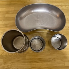 鉗子立て　医療用ステンレストレイ　セット 医療器具の画像