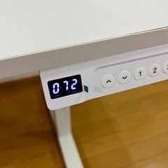 電動昇降デスクの画像