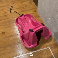 値下げ！【9/12まで/引っ越し処分】子ども用背もたれ付きソリの画像