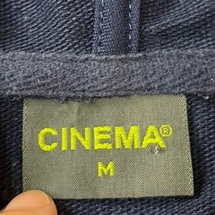 【CINEMAパーカーM】上着 個性的 ネイビーの画像