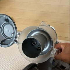 ダイソン　キャニスター型サイクロン式掃除機の画像