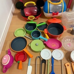【豪華セット♪】今すぐ遊べる♪おままごとキッチンセット&食器や調理器具&椅子のおまけ付き^_^めっちゃお得‼︎の画像