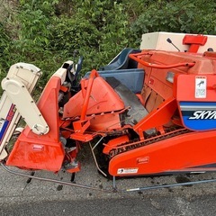 クボタR1-171 コンバイン　16.5馬力の画像
