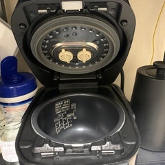 アイリスオーヤマ 圧力IHジャー炊飯器 3合 (9月18日受け渡しまで)の画像