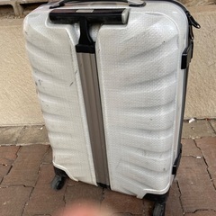 samsonite🔴機内持ち込みサイズ50.38.20サイスの画像
