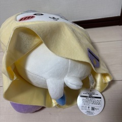 ちいかわ 雨の日BIGぬいぐるみ　ハチワレの画像