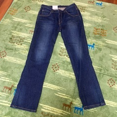 新品✨EDWINジーパンの画像