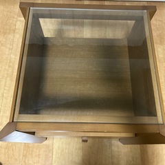サイドテーブルの画像