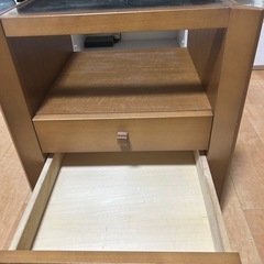 サイドテーブルの画像