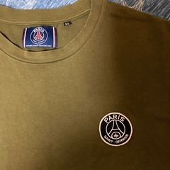 NIKE   PARIS   Tシャツの画像