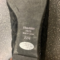 K2509-116 STRAWBERRY-FIELDS リボンパンプス ブラック ラメ キルティング サイズ:22.5cm はがれ有りの画像