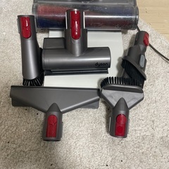 ダイソン　V7 スタンド付きの画像