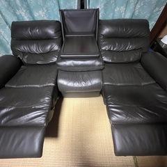 電動リクライニングソファ(ニトリ)の画像