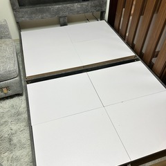 ‼️お値下げ‼️【美品】【RASIK】ベットフレームとマットレス付きの画像
