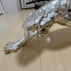 ヒョウ　オブジェ　置物の画像