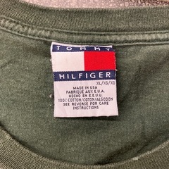 K2509-120 TOMMY HILFIGER Tシャツ ワンポイント モスグリーン 毛玉色あせ有り サイズ:XLの画像