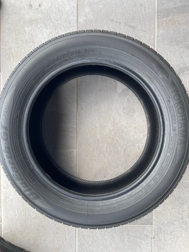 ヨコハマ　ブルーアース GT AE51 195/55r16 185/55r16