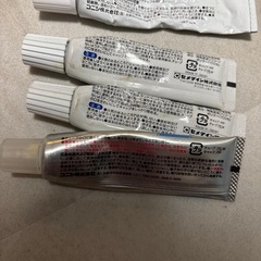 セメダイン　ボンド　手芸用　牛乳パック　ペットボトル　発泡スチロール　接着剤の画像